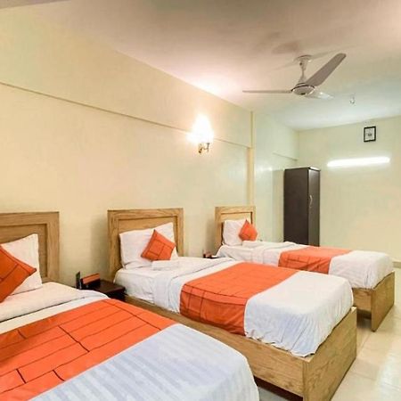 קראצ'י Hotel Rooms Dha מראה חיצוני תמונה