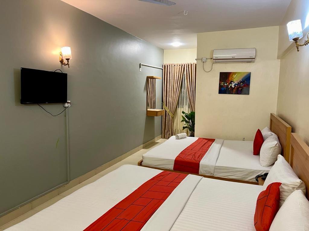 קראצ'י Hotel Rooms Dha מראה חיצוני תמונה