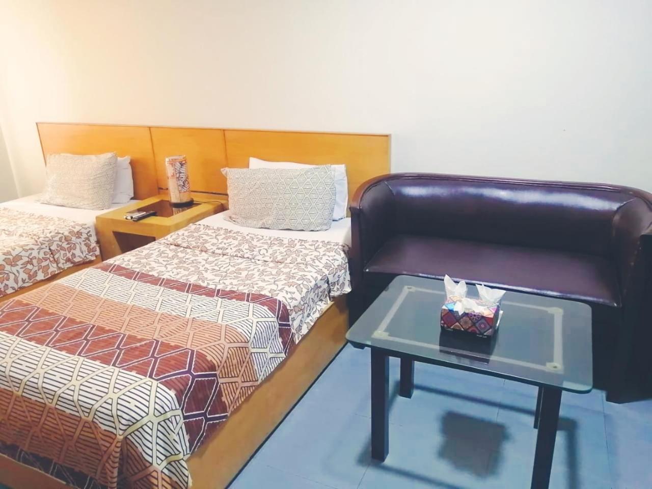 קראצ'י Hotel Rooms Dha חדר תמונה